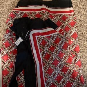 Liz Claiborne Red and Black Geometric Scarf